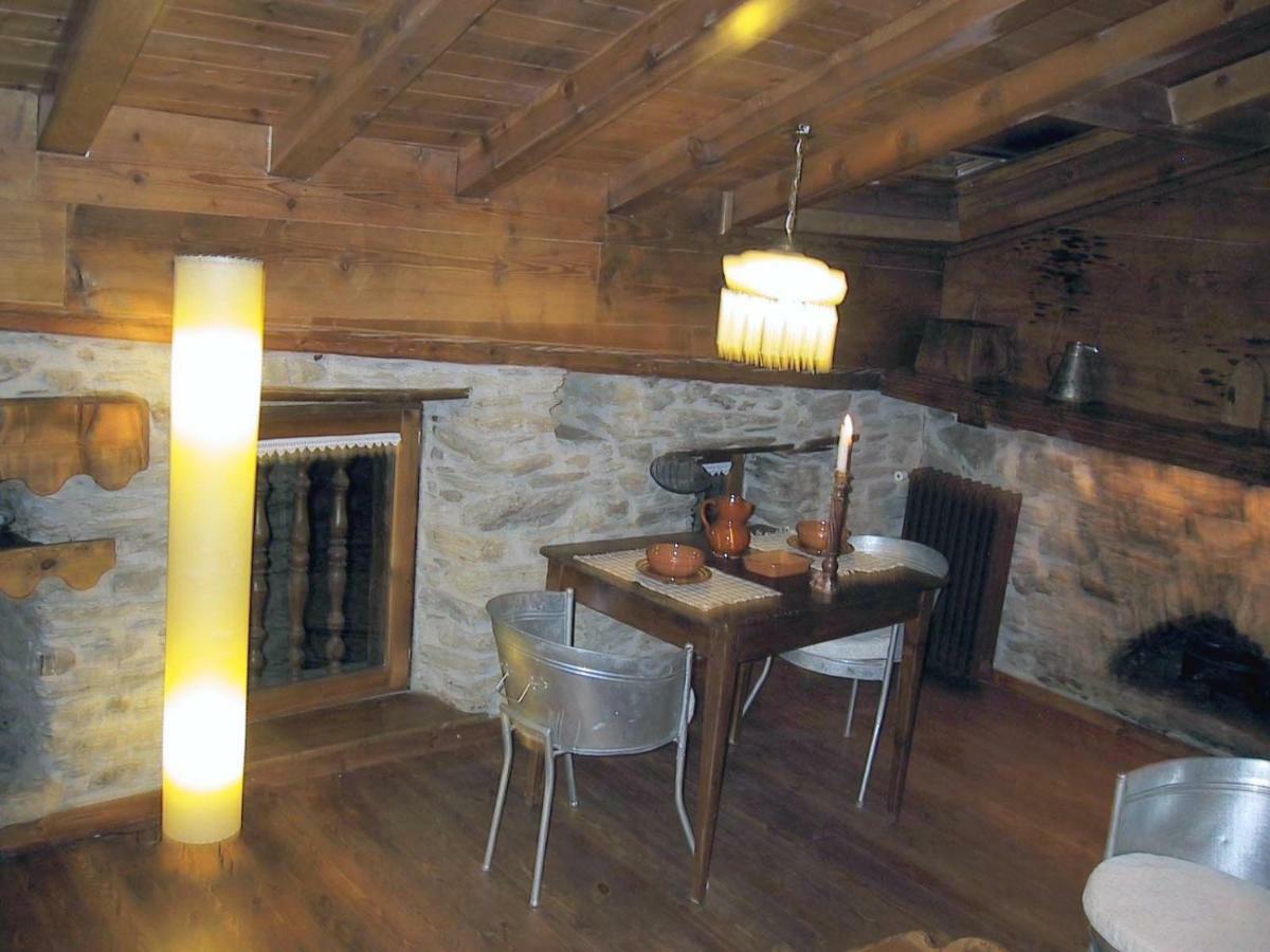 La Llupia Villa Isavarre Kültér fotó