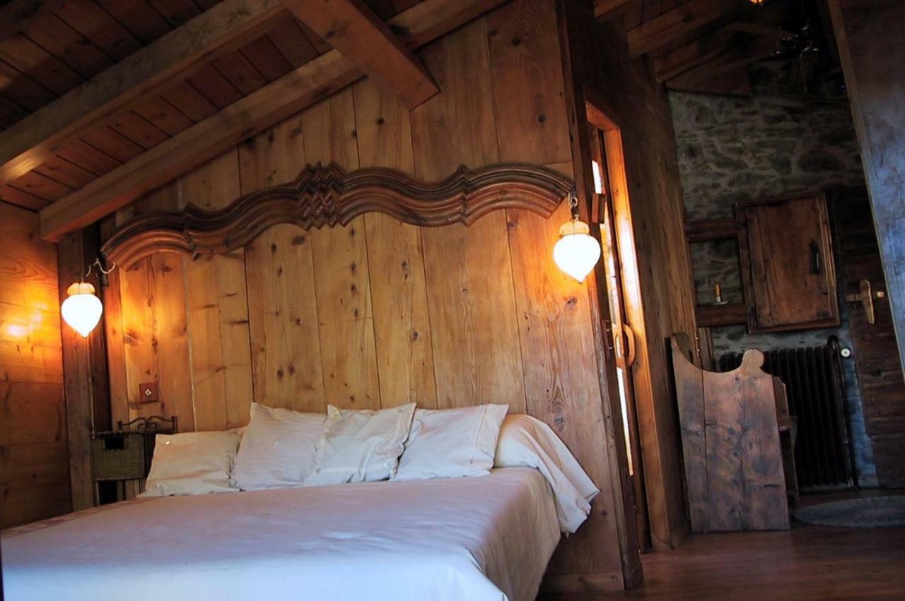 La Llupia Villa Isavarre Kültér fotó