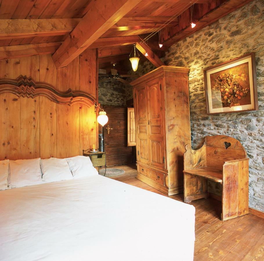 La Llupia Villa Isavarre Kültér fotó